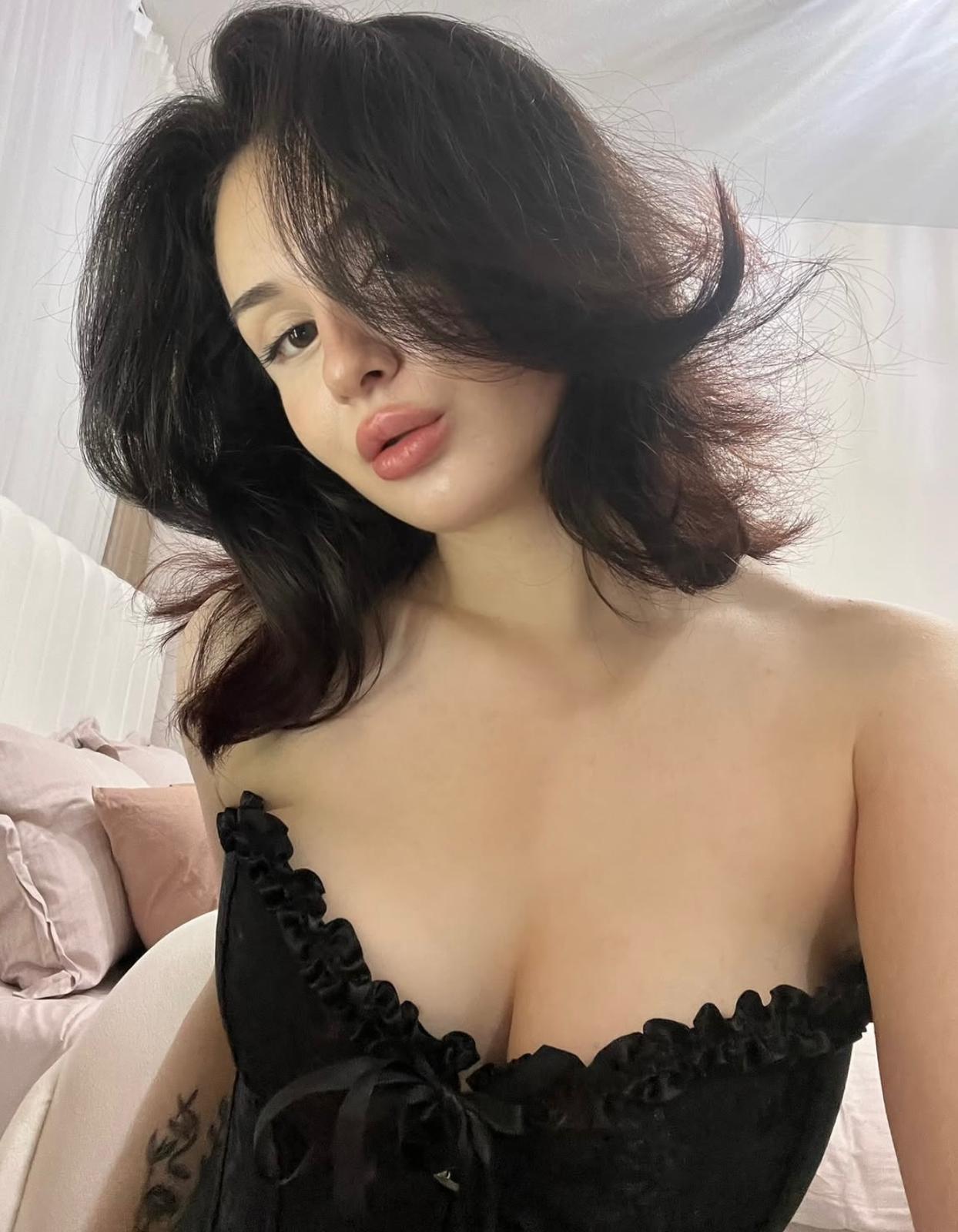 Çamlık Kapalı Bayan Escort Beren