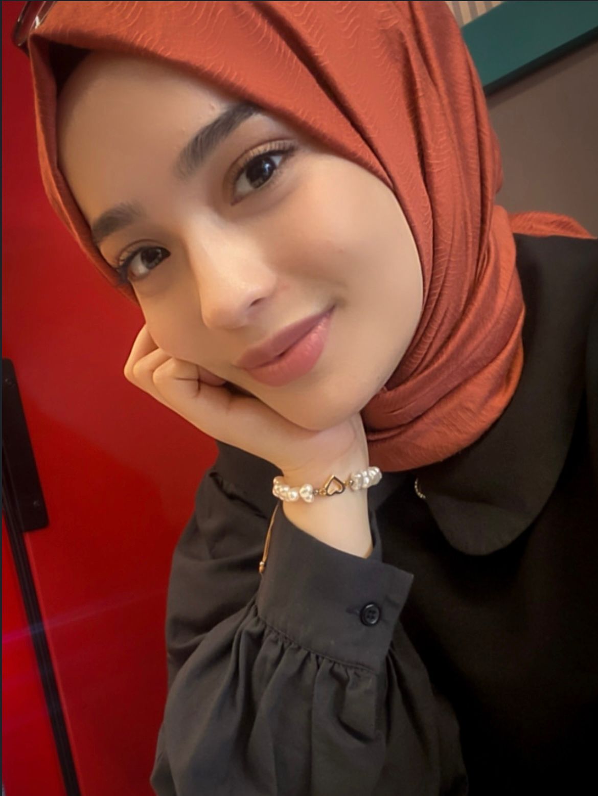Gümüşlük Modern Bayan Escort Bayan Aylin