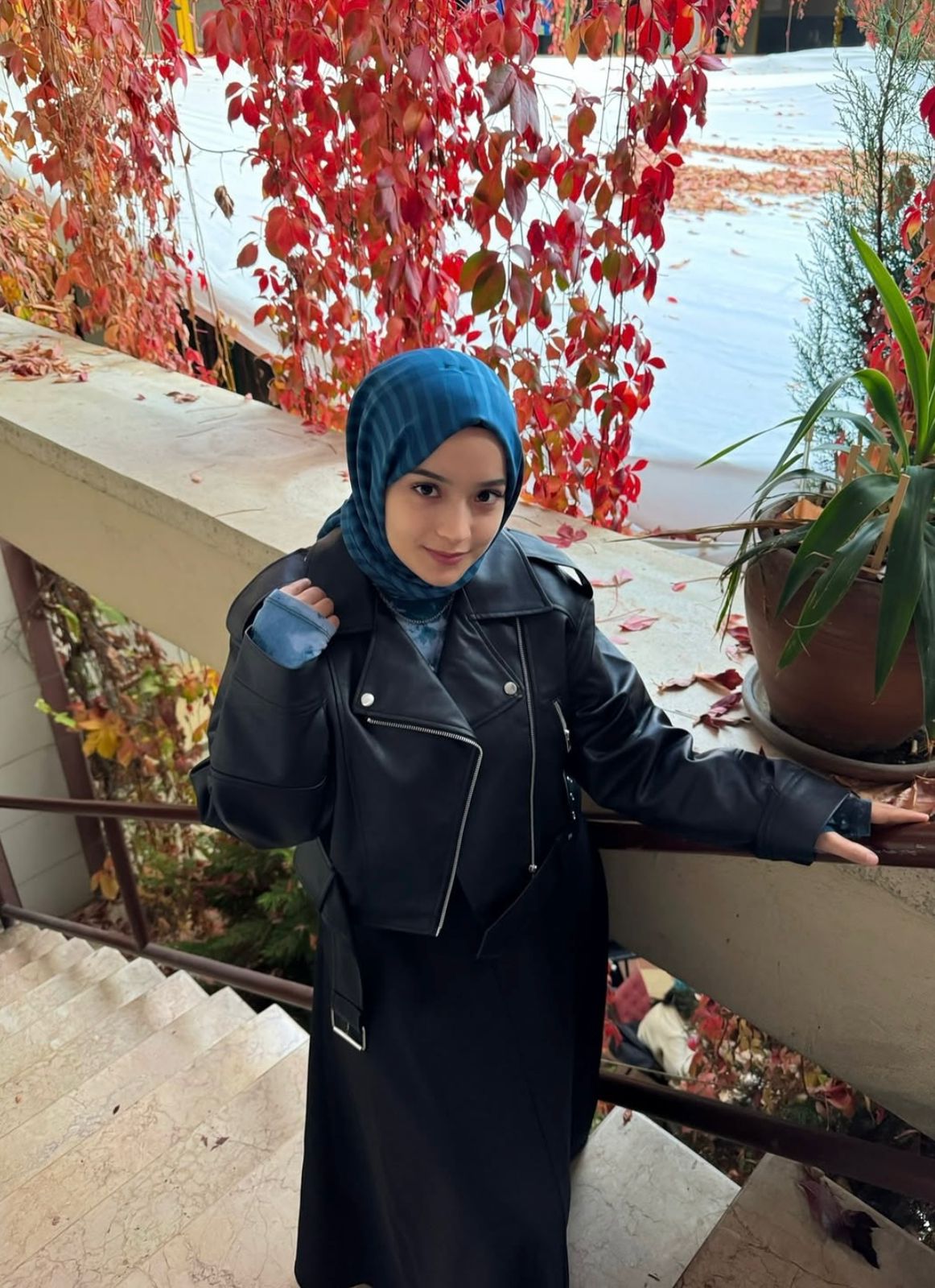 Tepecik (karaova) İngiliz Escort Gökçe